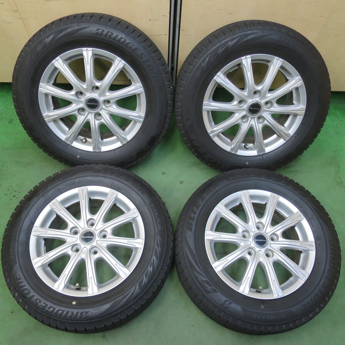 バリ溝！22年！8.5分☆スタッドレス 195/65R15 ブリヂストン 