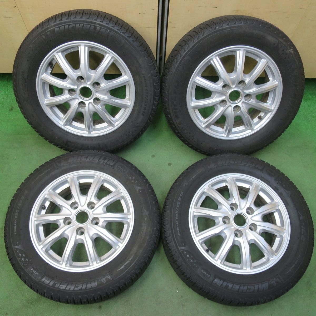4本価格☆日産 セレナ 純正 195/65R15 スタッドレス ミシュラン X-ICE
