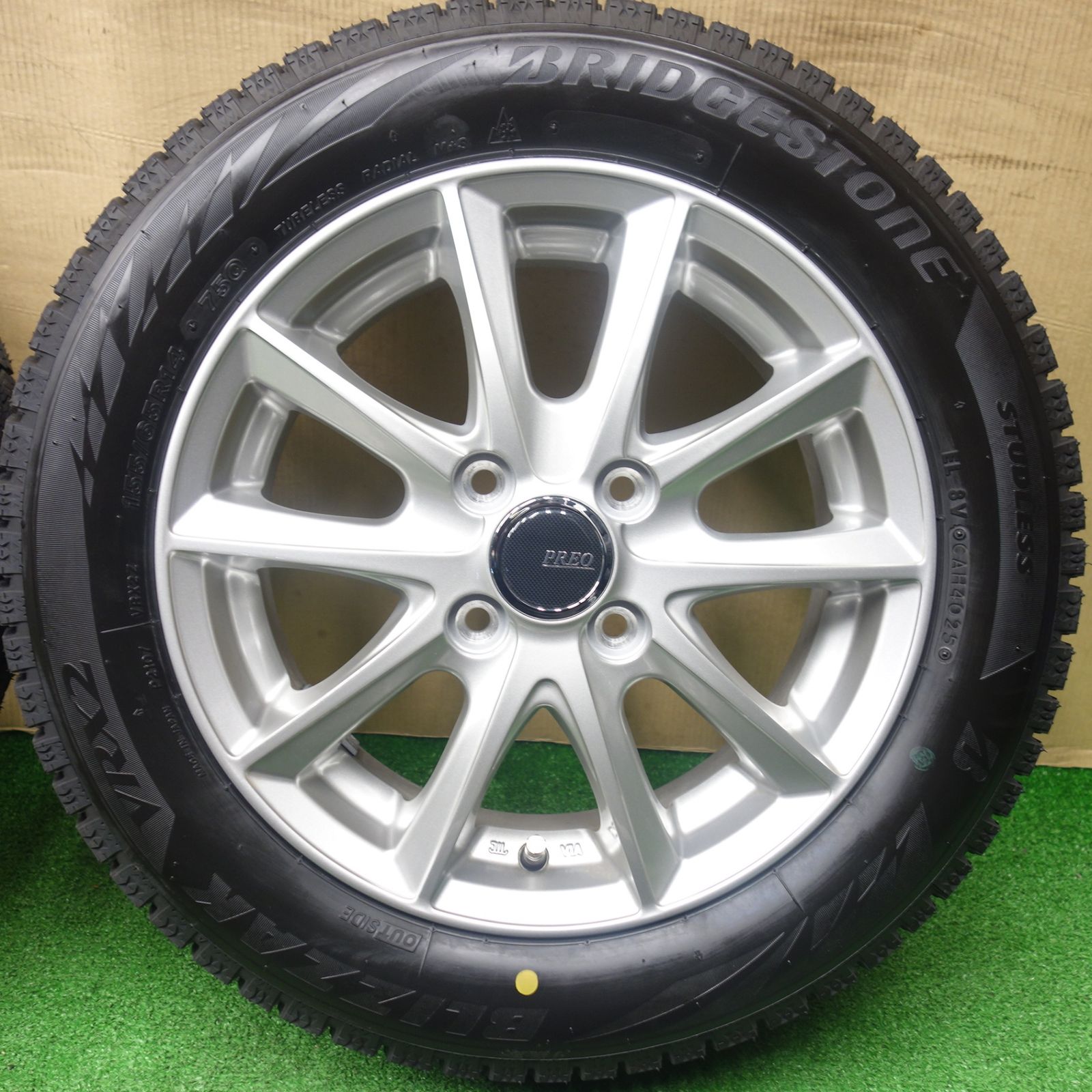 ほぼ未使用！25年☆スタッドレス 155/65R14 ブリヂストン ブリザック 