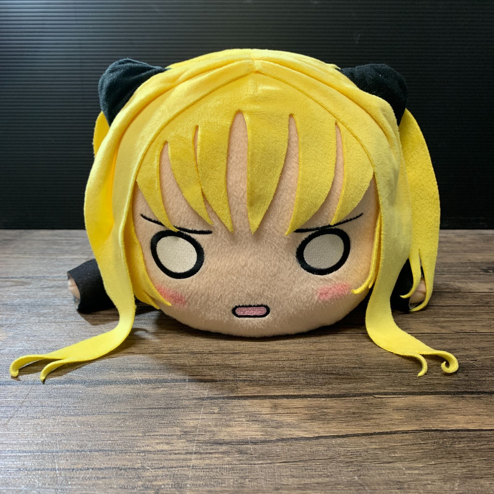 むつ41-011856] 金色の闇 メガジャンボ寝そべりぬいぐるみ「To LOVEる