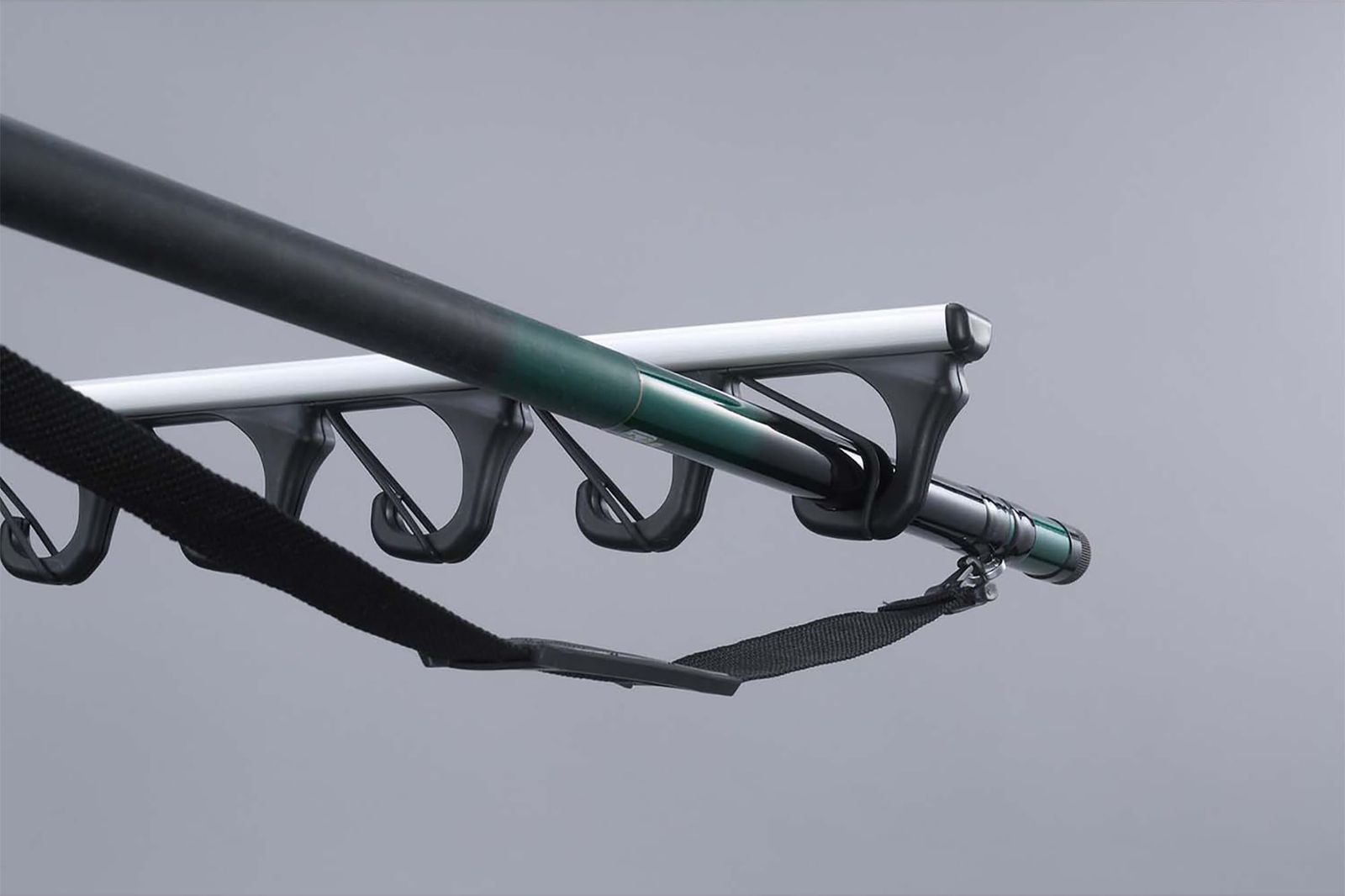 inno イノー　カーメイト　ロッドホルダー　10本 Amazon | カーメイト(Carmate) inno(イノー) 【10本積み可能】 Jフック