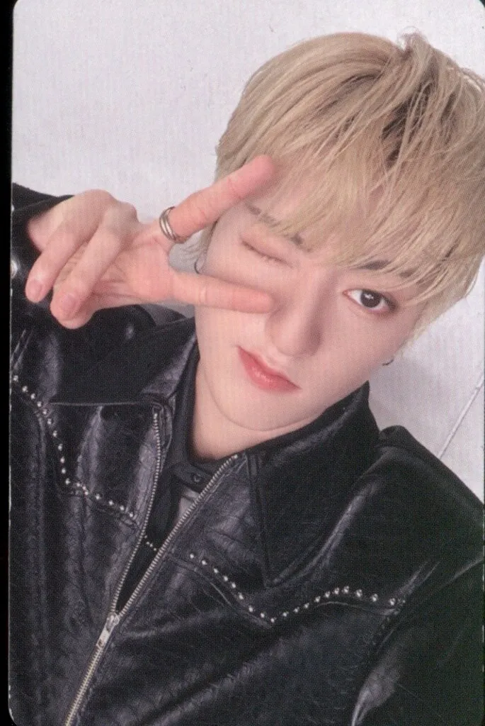 Haruto - REBOOT Album PC photocard photocard