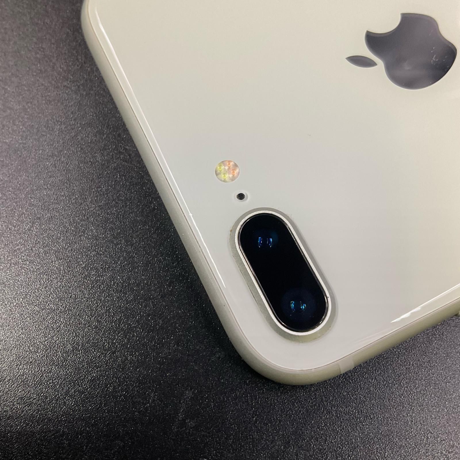 iPhone 8 Plus 256GB シルバー docomo 白ロム 動作確認済 88%【全額