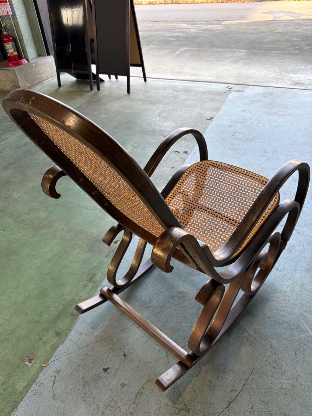 🪑ベントウッドロッキングチェア 曲木 ラタンチェア 昭和レトロ