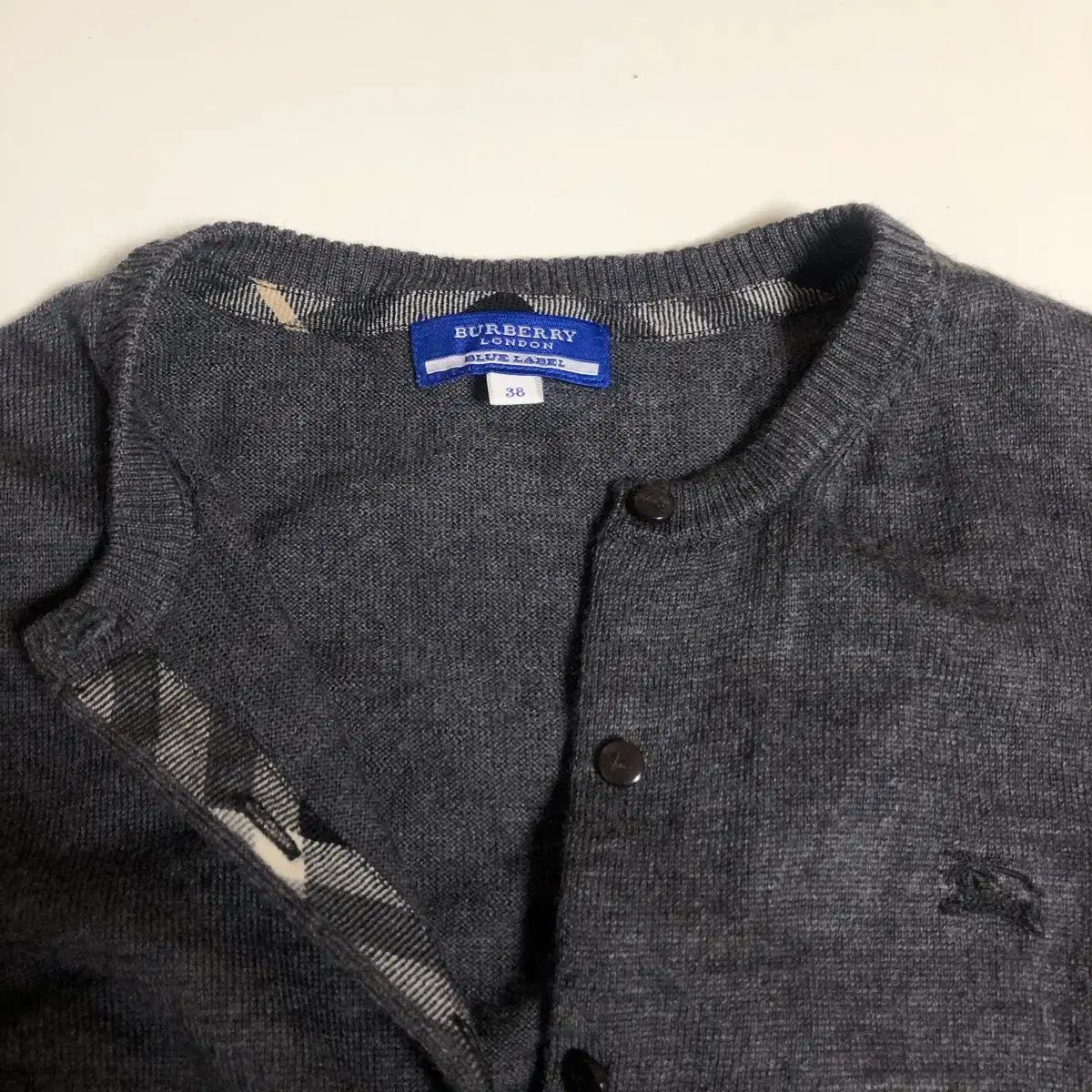 正規品/ バーバリー 麻ロゴ カーディガン 38 ブルーレーベル - メルカリ