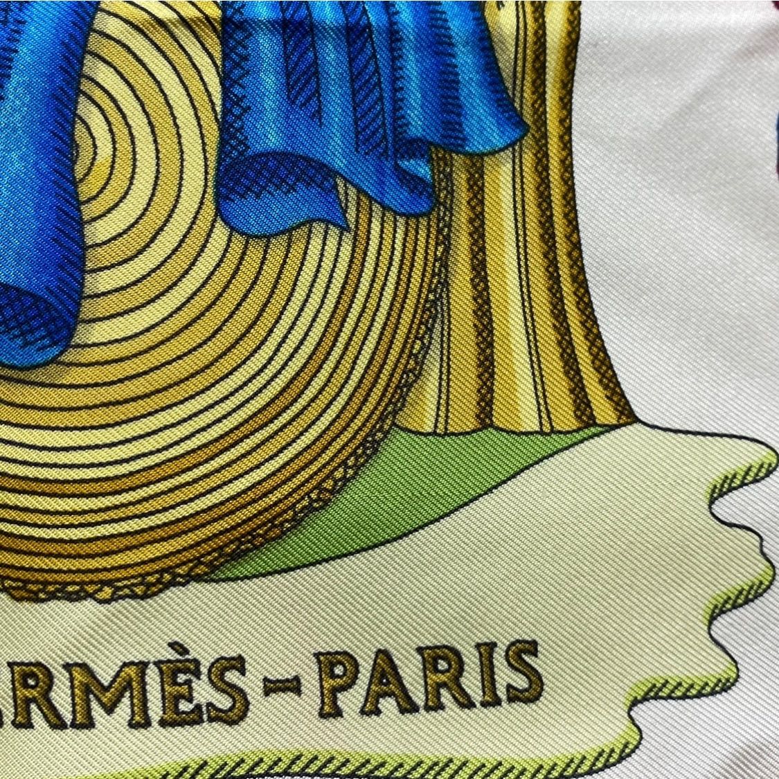 エルメス カレ90 LIBERTE EGALITE FRATERNITE REPUBLIQUE FRANCAISE