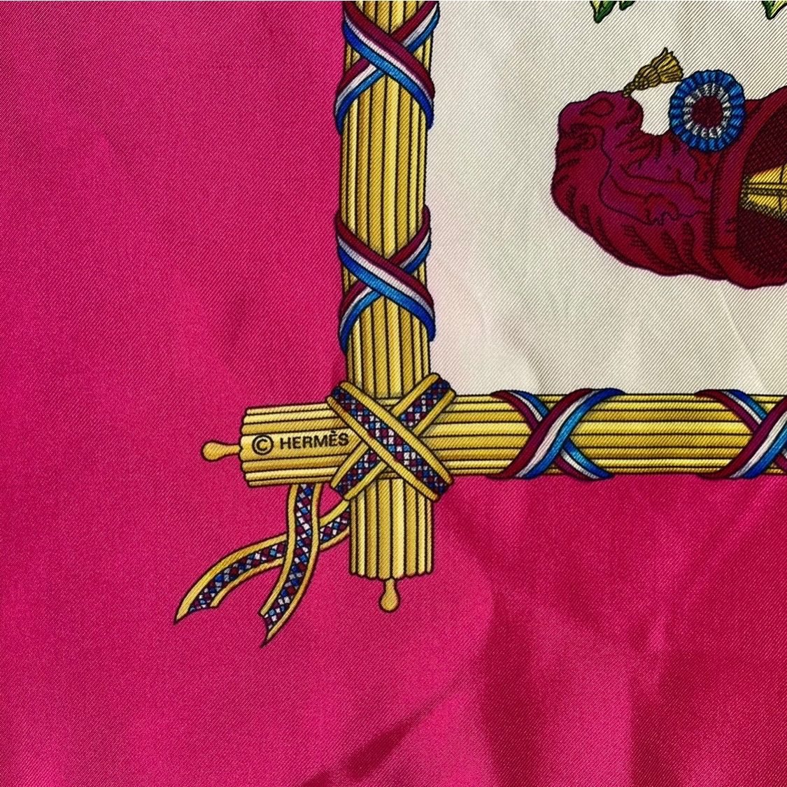 エルメス カレ90 LIBERTE EGALITE FRATERNITE REPUBLIQUE FRANCAISE