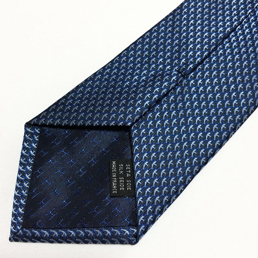 未使用級 エルメス HERMES ネクタイ シルク100% ブルー 総柄 2512-293
