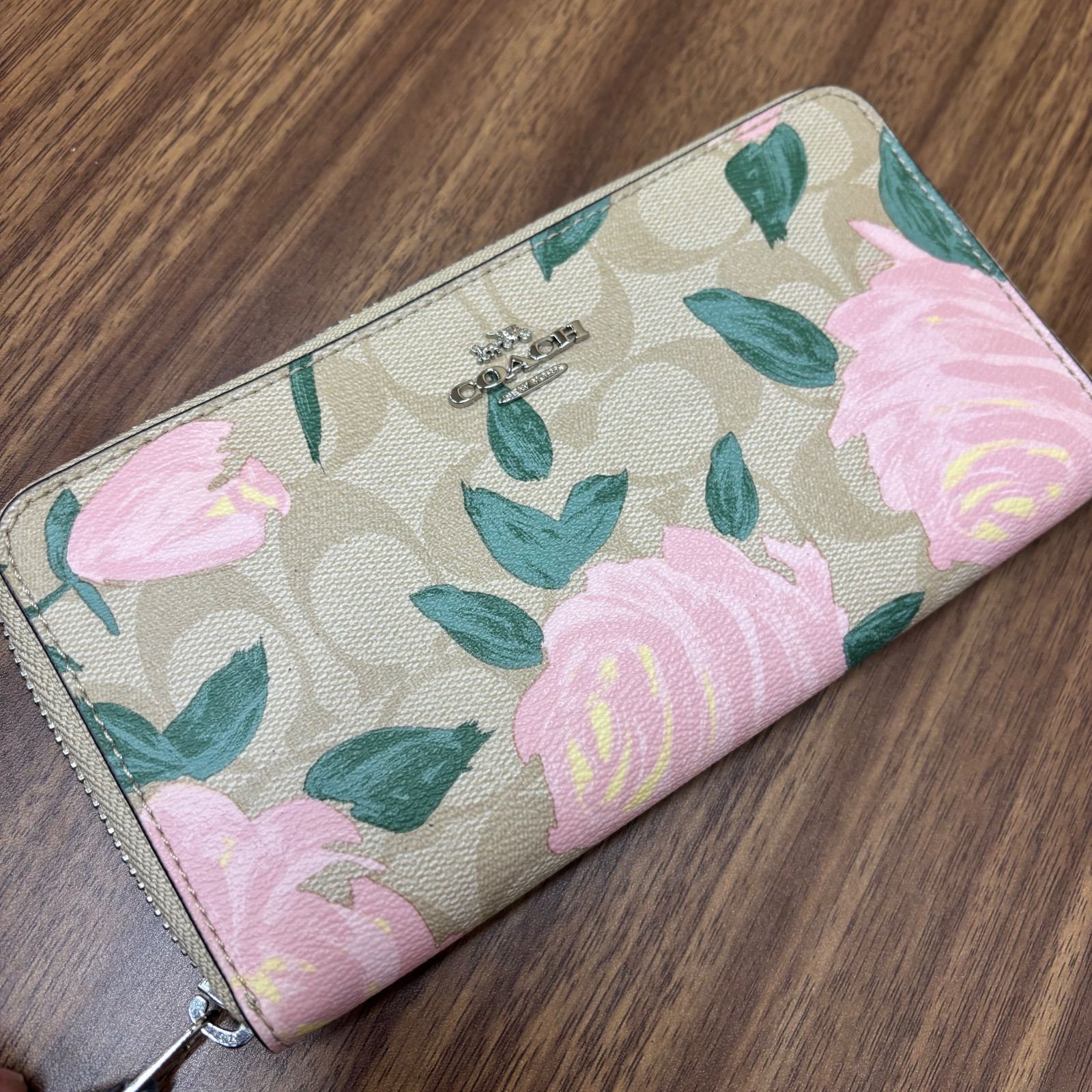 ◎【極美品】coachコーチ 長財布 F26290 花柄 シグネチャー レディース 