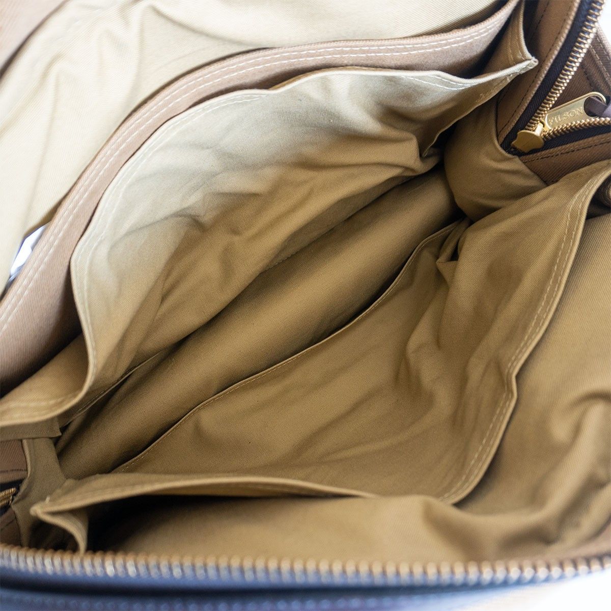 フィルソン 【美品】FILSON【PADDED COMPUTER BAG 2WAY】タン 
