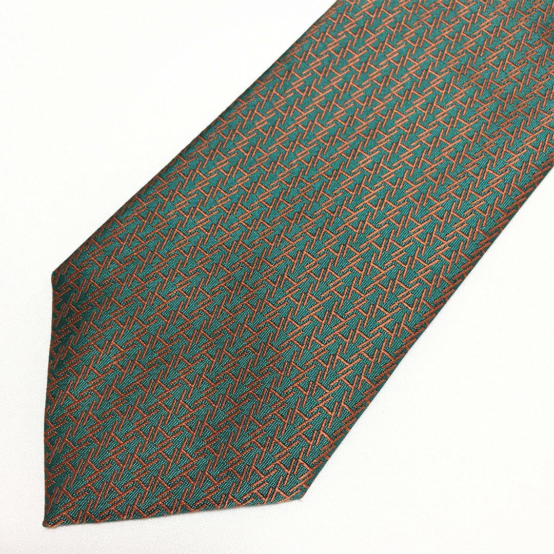 未使用級 エルメス HERMES ネクタイ シルク オレンジ グリーン 総柄 未使用級 エルメス HERMES ネクタイ シルク100% グリーン / オレンジ H