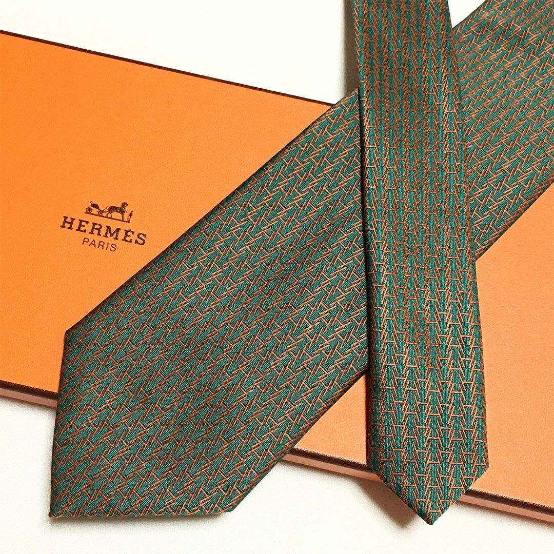 未使用級 エルメス HERMES ネクタイ シルク100% グリーン / オレンジ H