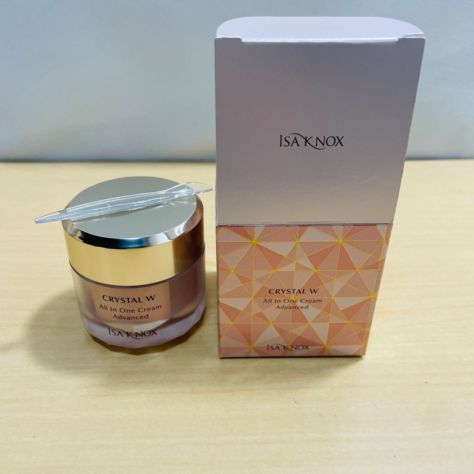 イザノックス クリスタル Wオールインワンクリーム アドバンスト EX イザノックス クリスタル Wオールインワンクリーム アドバンスト 50mL