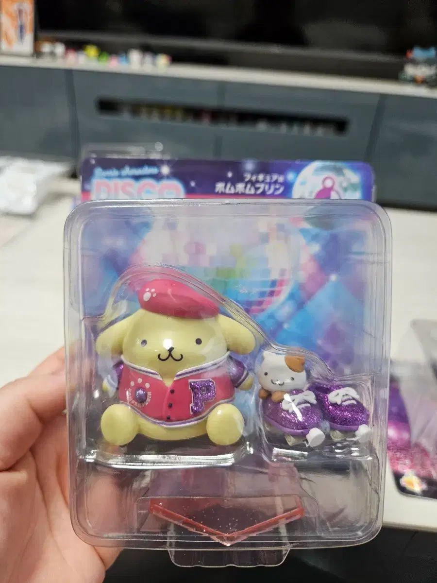 サンリオ ポムポムプリン ディスコ フィギュア - メルカリ