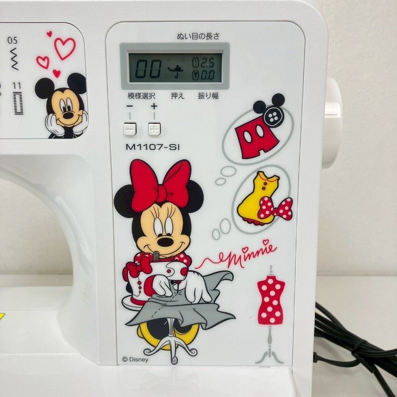 限定品brother美品 コンピューターミシンM1107-SI Minnie mouse 限定品brother美品 コンピューターミシンM1107-SI Minnie mouse