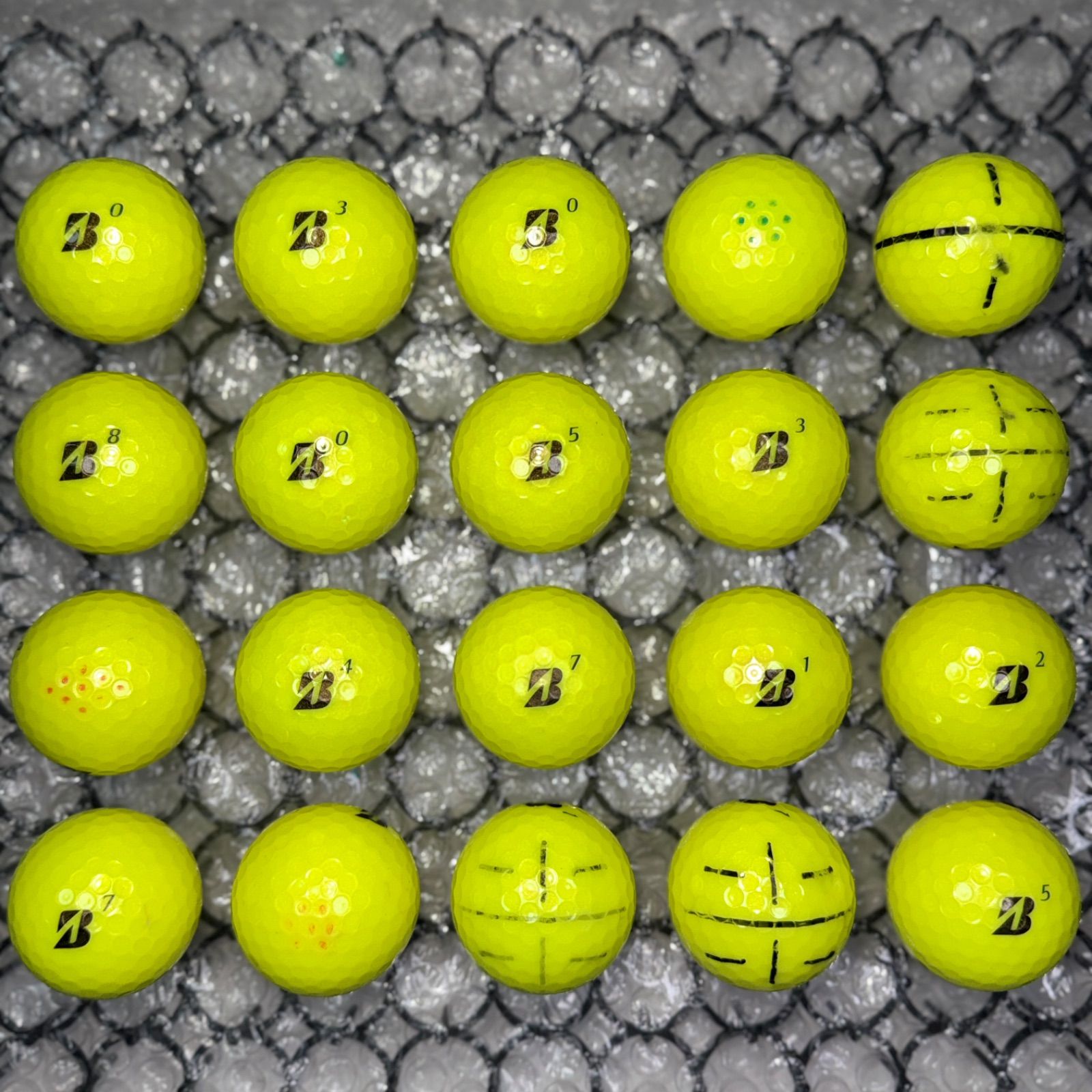 ロストボール ブリジストン bxs ツアーb 58 20球 Sランクおまけ付 ロストボール ブリジストン bxs ツアーb 58 20球 Sランクおまけ付