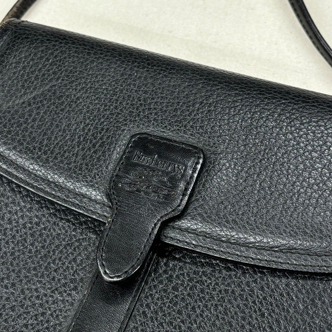 80-90s burberrys shoulder bag バーバリー 黒 ショルダーバッグ 