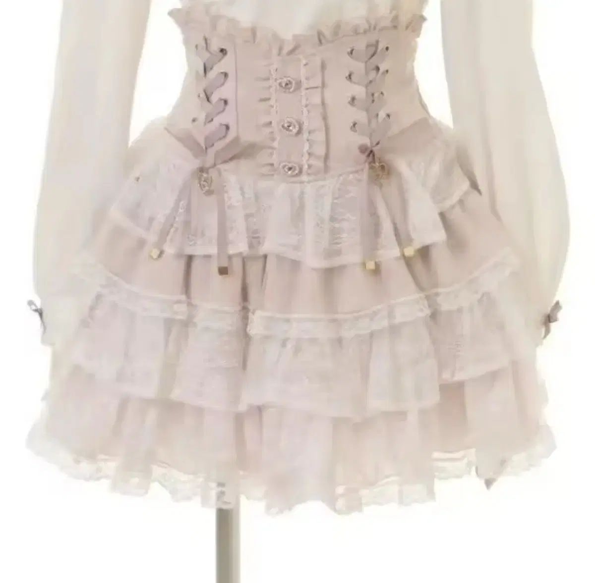 LIZLISA リズリサ ティアードフリルスカパン 地雷系 量産型 LIZLISA リズリサ ティアードフリルスカパン 地雷系 量産型 ティアード