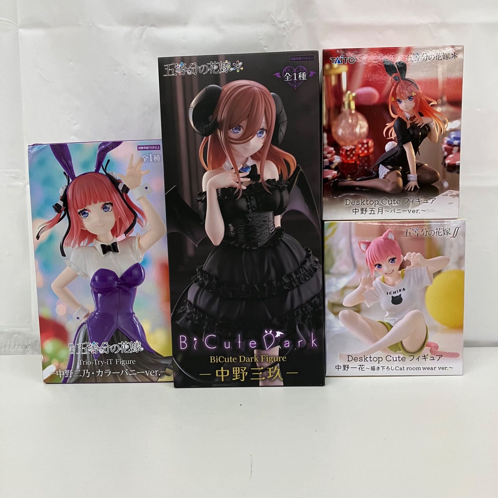 未開封 五等分の花嫁 Desktop Cute 中野一花 中野五月 BiCute Dark