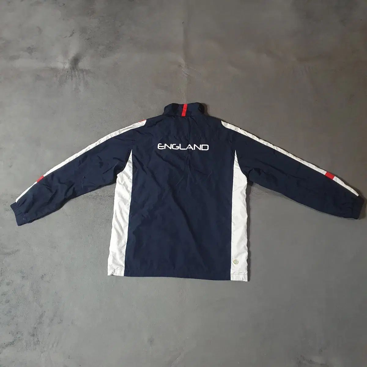 アンブロ イングランド ウィンドブレーカー ジャケット 95 M - メルカリ