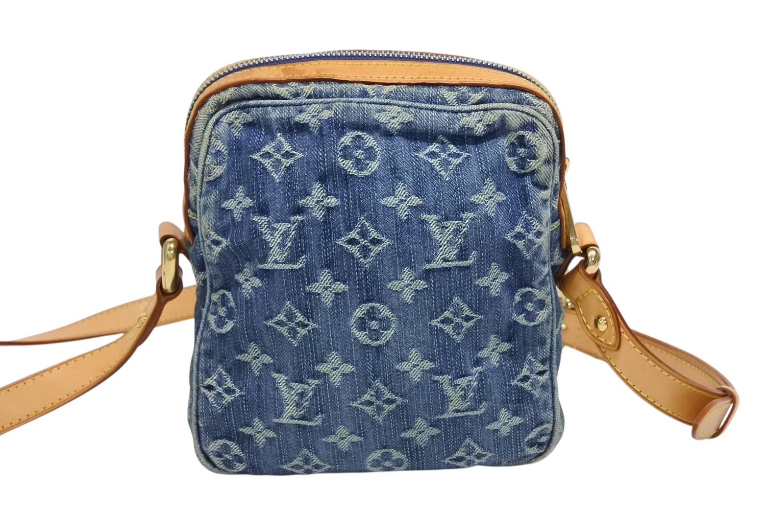 LOUIS VUITTON ルイヴィトン カメラ バッグ ショルダーバッグ M95348