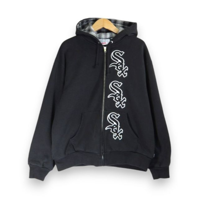 Supreme White – Fall⁄Winter 0 Preview Chicago Sox Jacket 25AW 
