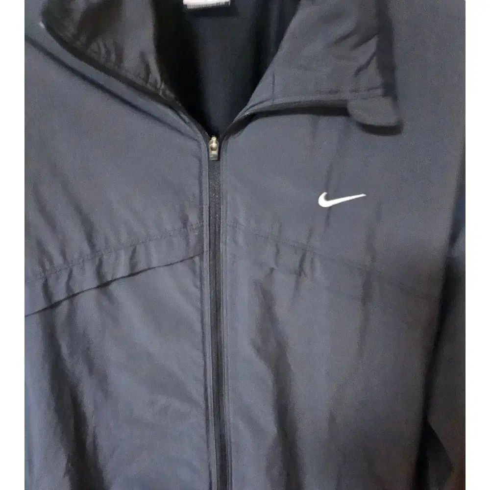 ナイキ ウィンドブレーカー L 90サイズ - メルカリ