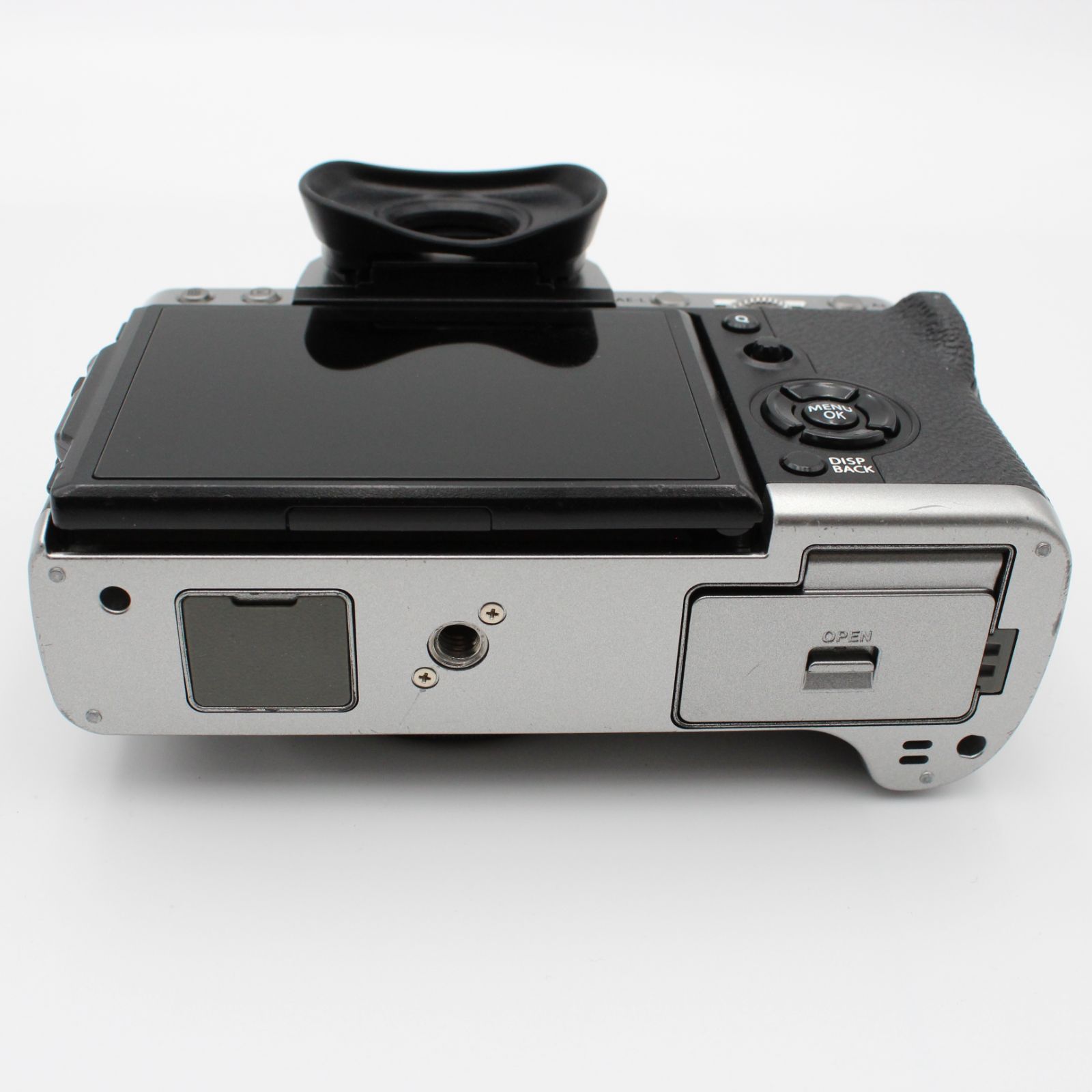 シャッター数2,024枚□極上品□ FUJIFILM ミラーレス一眼カメラ X-T3