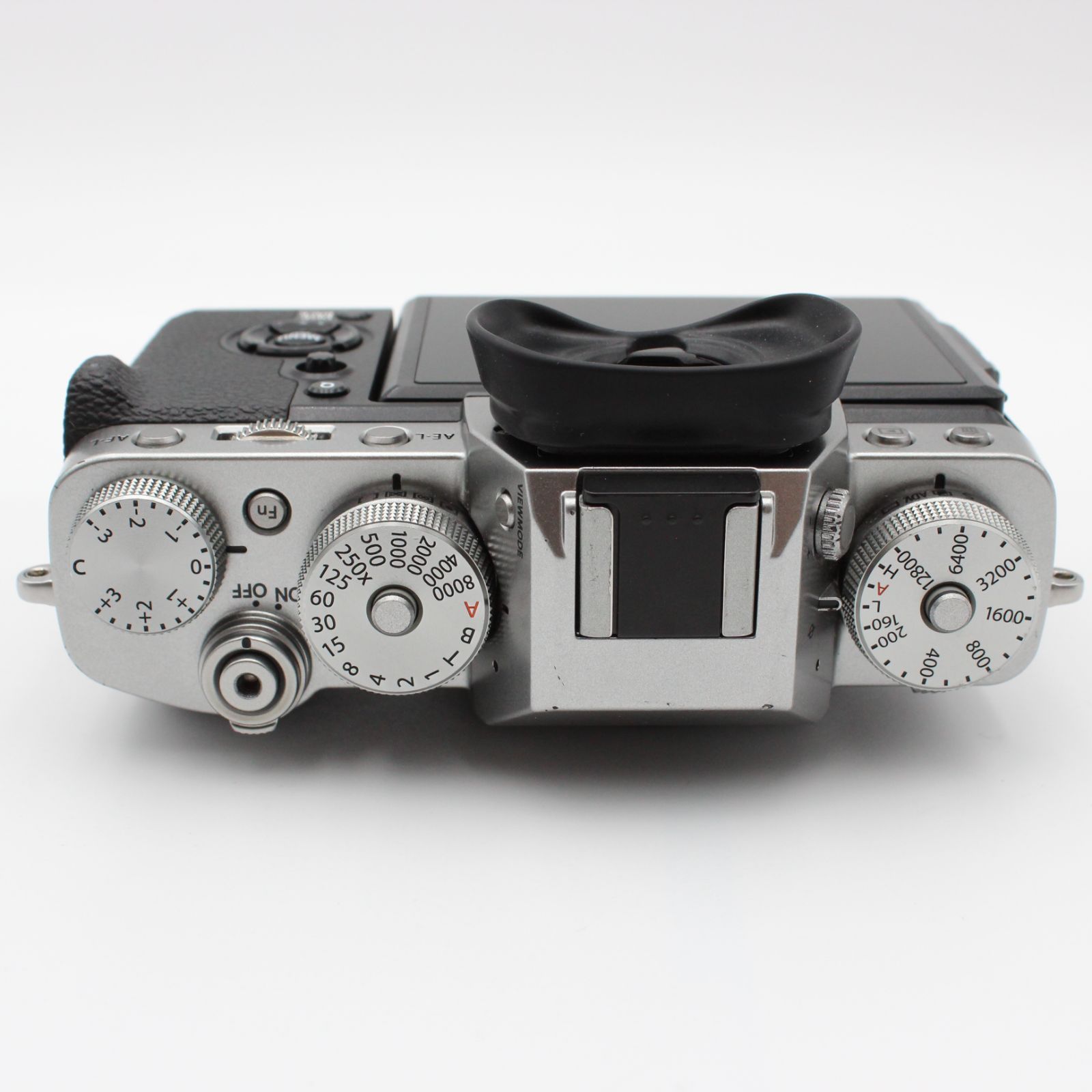 シャッター数2,024枚□極上品□ FUJIFILM ミラーレス一眼カメラ X-T3