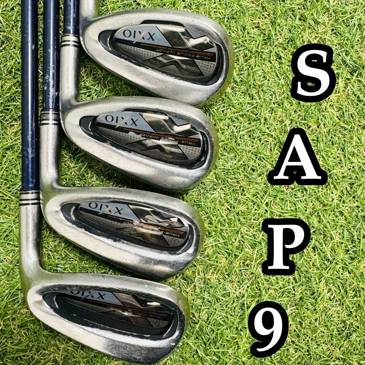 良品】10代目ゼクシオ XXIO10 メンズアイアンセット 7本 カーボン R