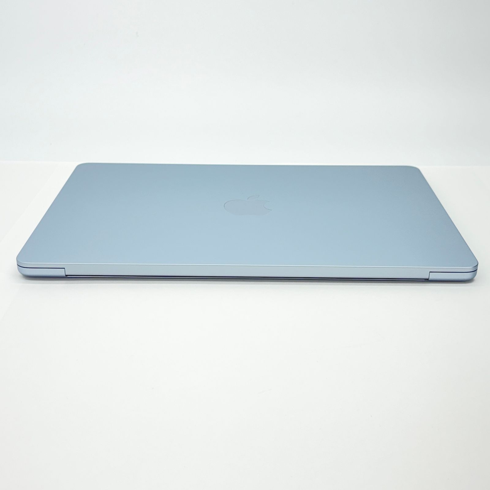 MacBook Air M4 13インチ　充放電回数：2回 美品 Apple MacBook Air 13インチ MC6T4J/A 2025 M4 16GB SSD256GB 充