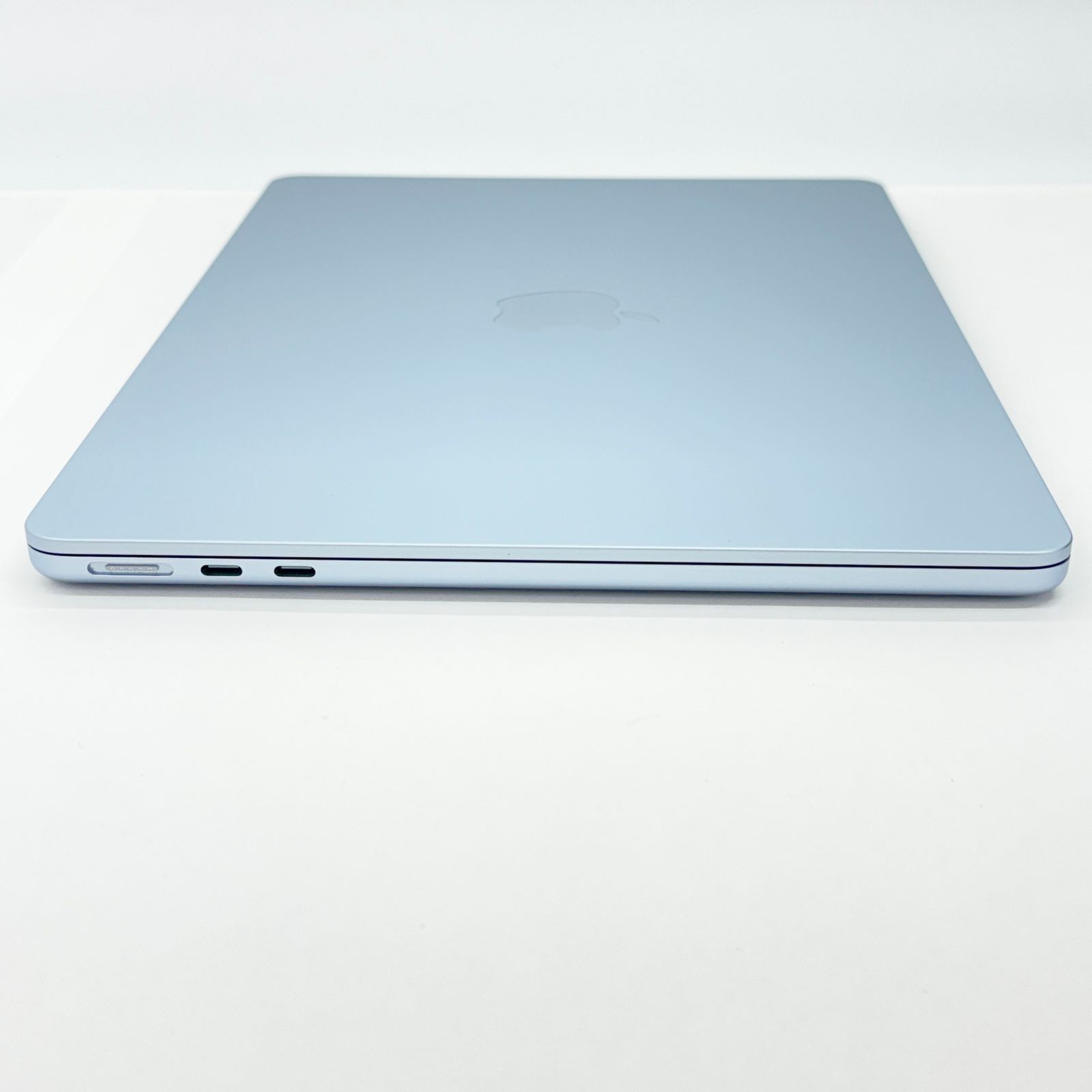 美品 Apple MacBook Air 13インチ MC6T4J/A 2025 M4 16GB SSD256GB 充