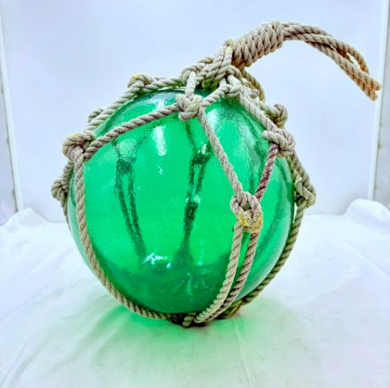 昭和レトロ ガラス浮き玉 約30cm グリーン 網付き 漁具 ビン玉