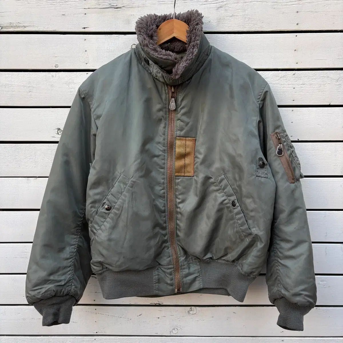 キャブクロージング B-15D MOD MA-1 flight jacket Cab Clothing 캡클로딩 B-15D MA-1ジャケット - メルカリ