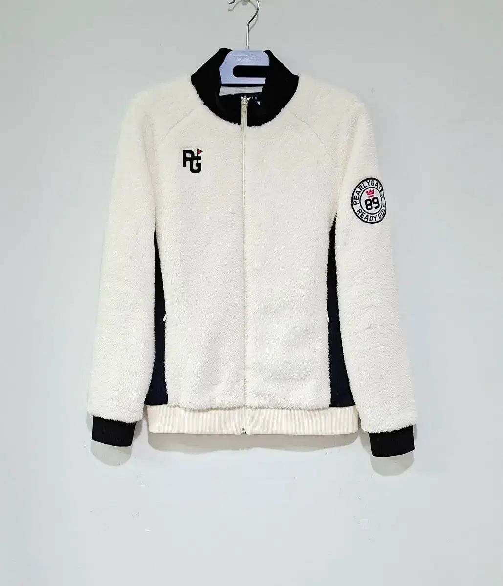 パーリーゲイツ ゴルフレディースアウター防風 パーリーゲイツ レディースゴルフ 防風ジャケット 正規品 190 細見え