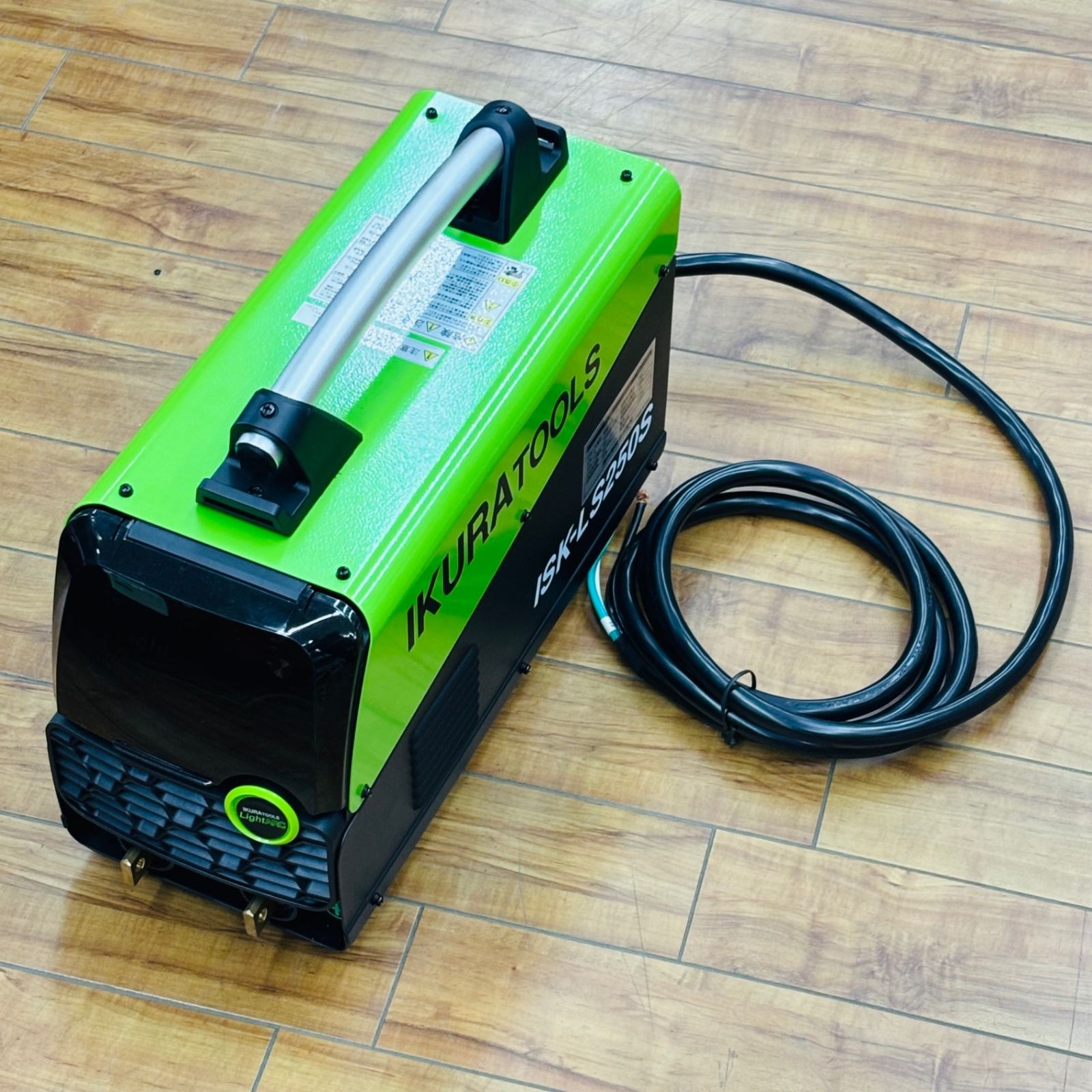 育良精機 ISK-LS250S インバーター制御直流アーク溶接機 単相200V 【未 