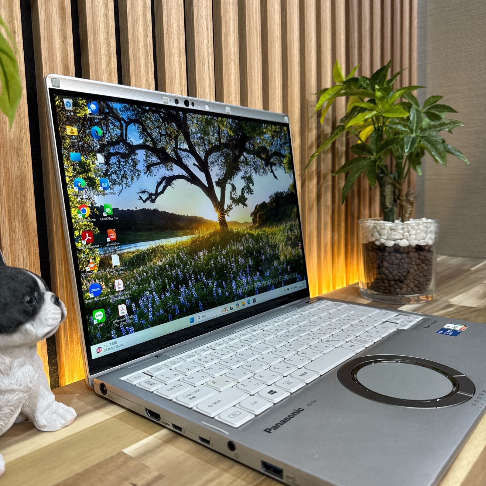 公式ショップ限定価格❣️/ 《希少タッチパネル式》Let's note FV1