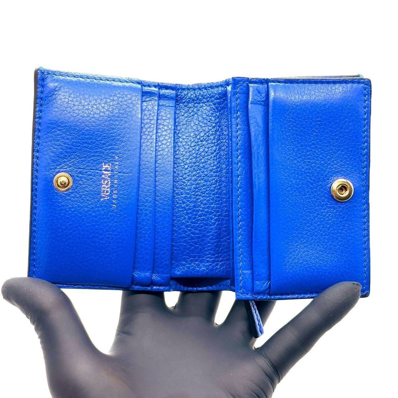 VERSACE 青 レザー 二つ折り財布 ヴェルサーチェ Versace 財布 二つ折り財布 折りたたみ財布 小銭入れ