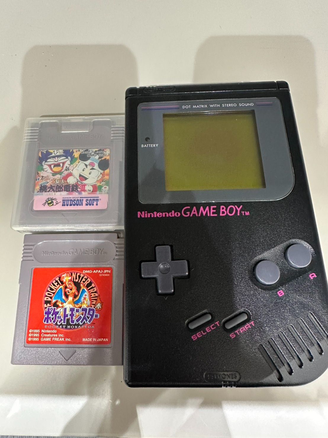 美品】初代ゲームボーイ 黒 任天堂 ソフト2本付き - メルカリ