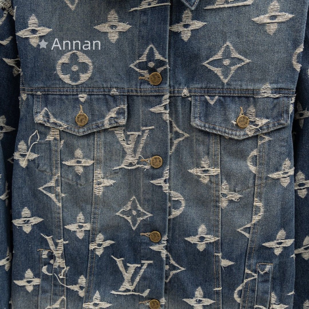 最終お値下げ！ルイヴィトンノーカラーデニムジャケット　モノグラム 綺麗 LOUISVUITTON ルイヴィトン メンズ モノグラム デニムジャケット