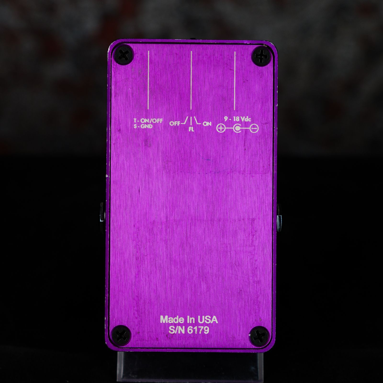 Suhr Riot Distortion 【生産完了品】 - メルカリ