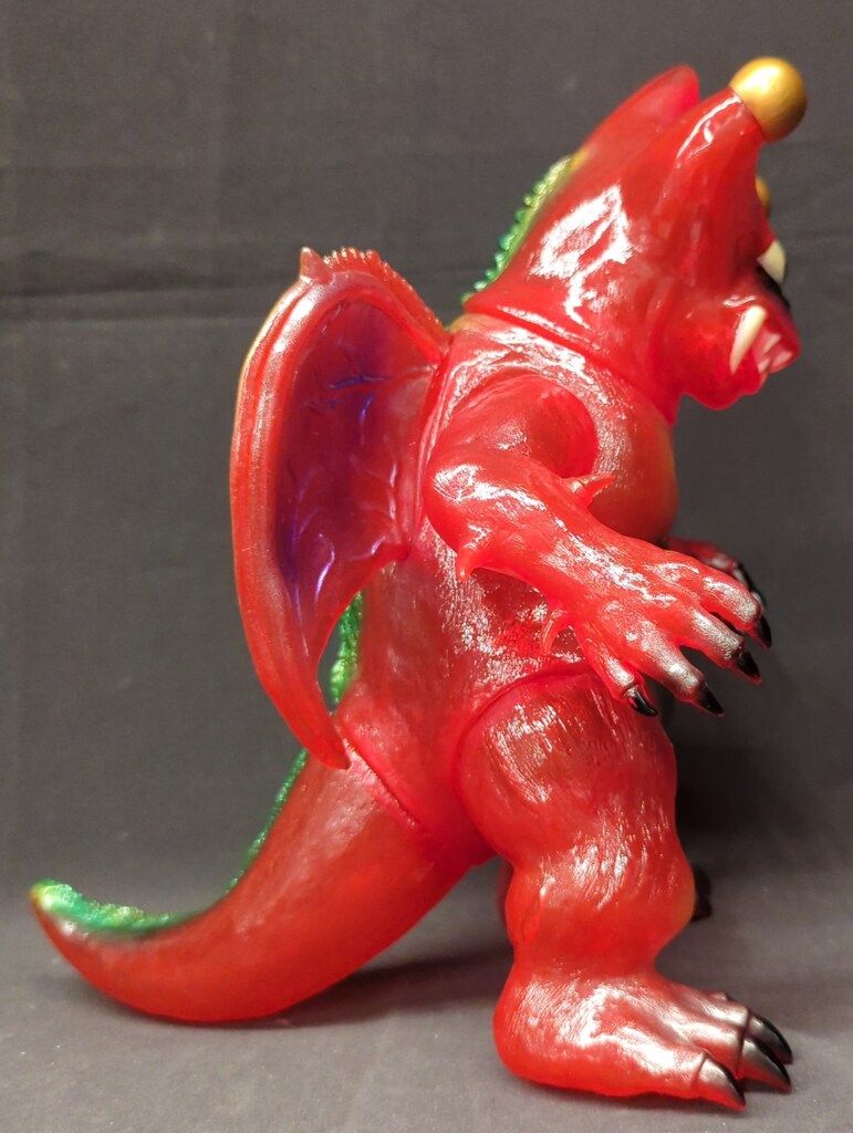 T*S様 シカルナ工房 バグン シカルナ・工房 中岡俊哉世界の怪獣 バグン(クリアレッド成型/眼