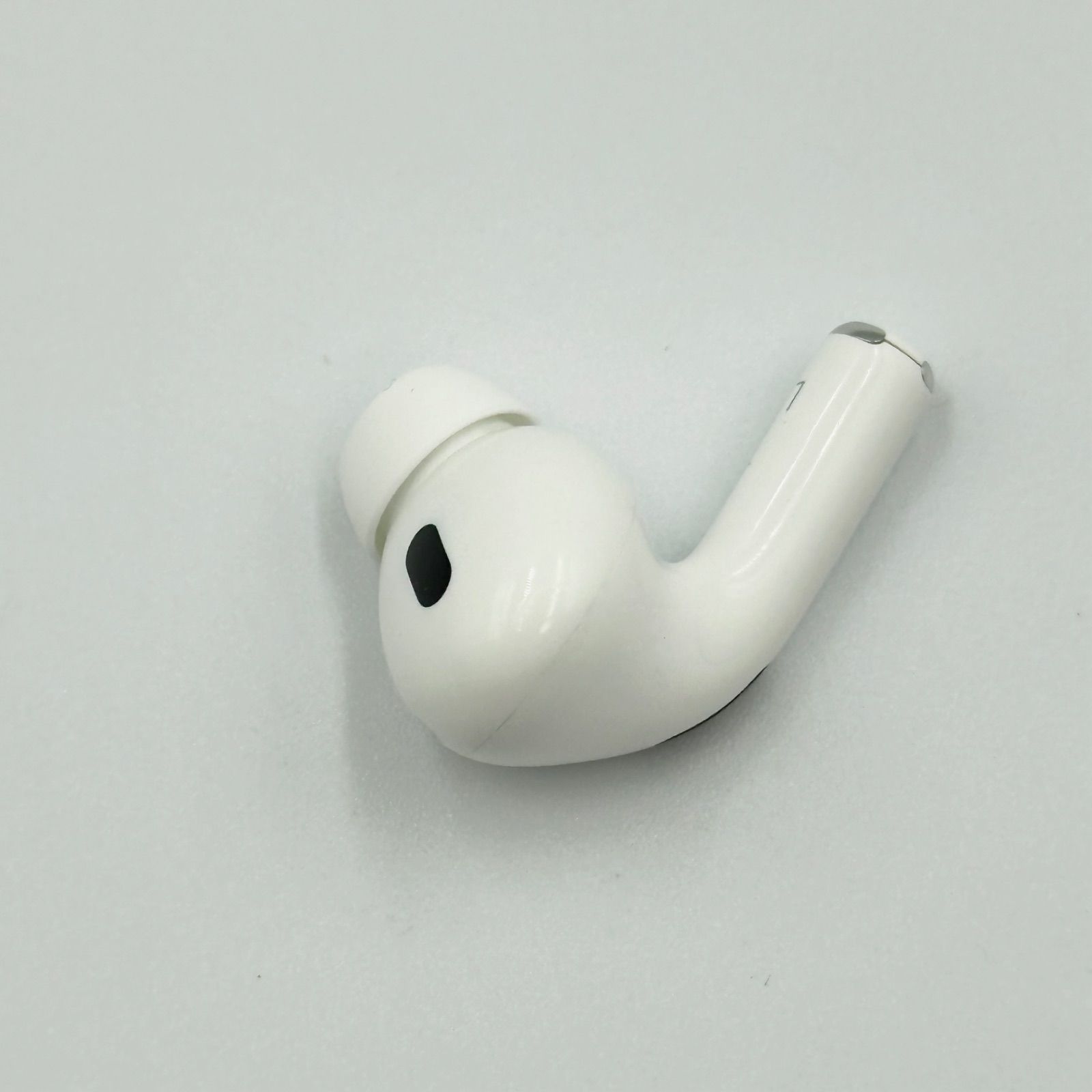AirPods pro 第2世代 左耳 Lightning A2699｜Yahoo!フリマ（旧PayPay