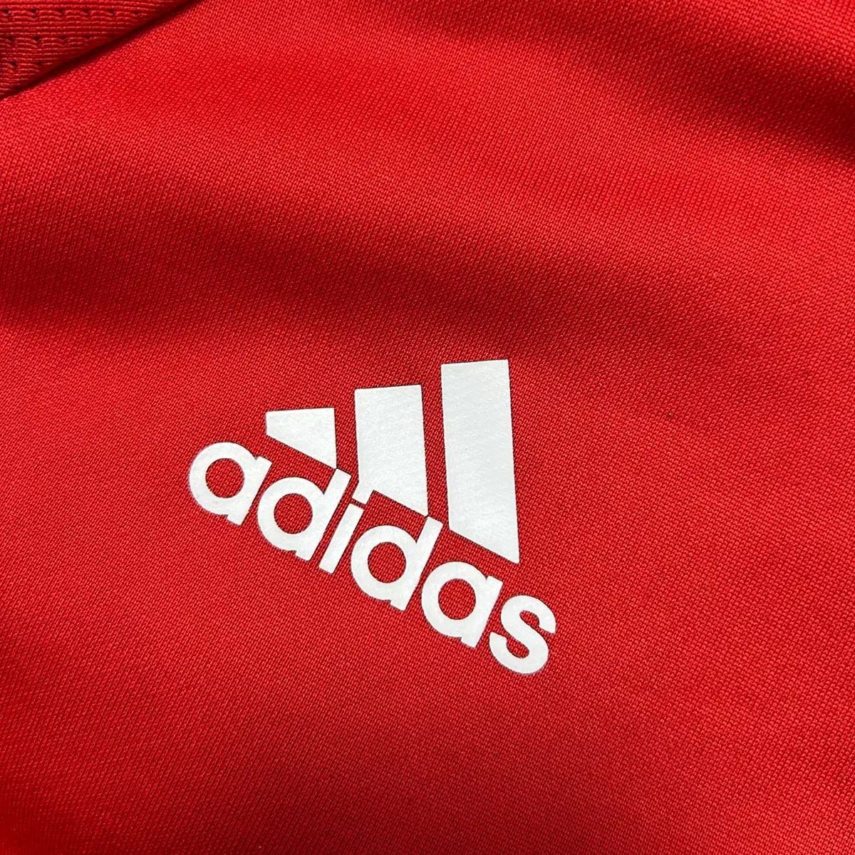 【入手困難】アディダスxFCバイエルンミュンヘン　ドリルトップ古着　ボーイズL 入手困難】アディダスxFCバイエルンミュンヘン ドリルトップ古着