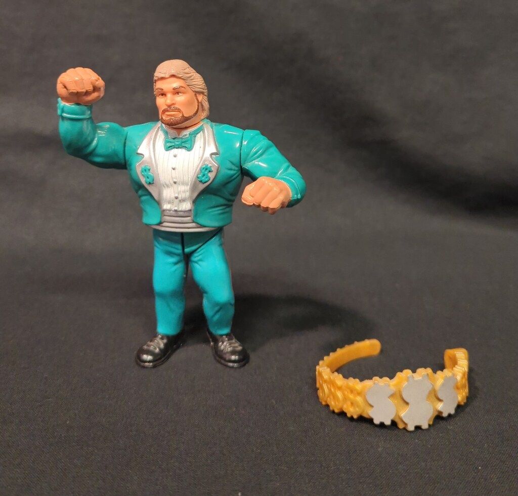 HASBRO OFFICIAL WWF ミリオンダラー・マン/テッド・デビアス - メルカリ