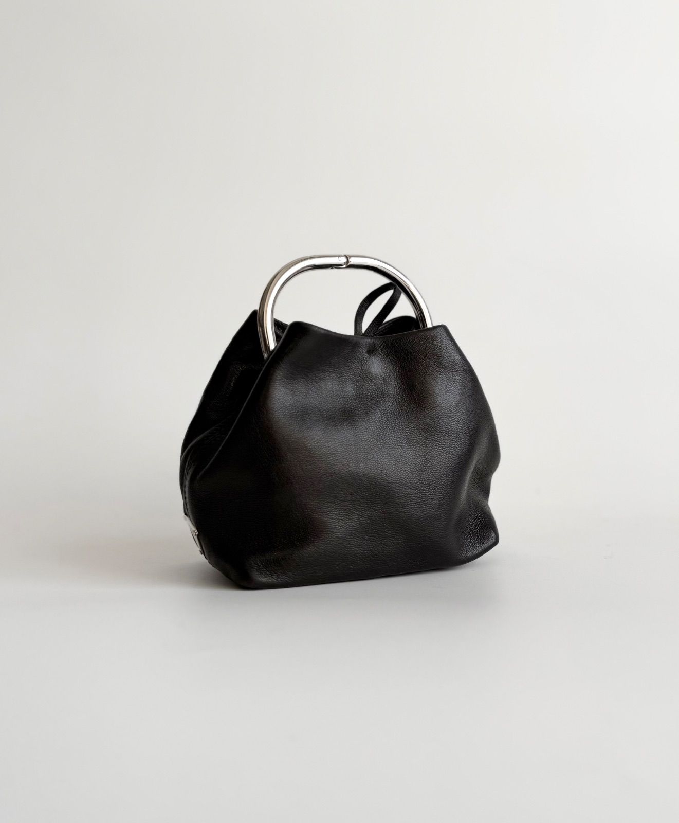 SS2003 PRADA METAL HAND LEATHER BAG プラダ 2003年 archive