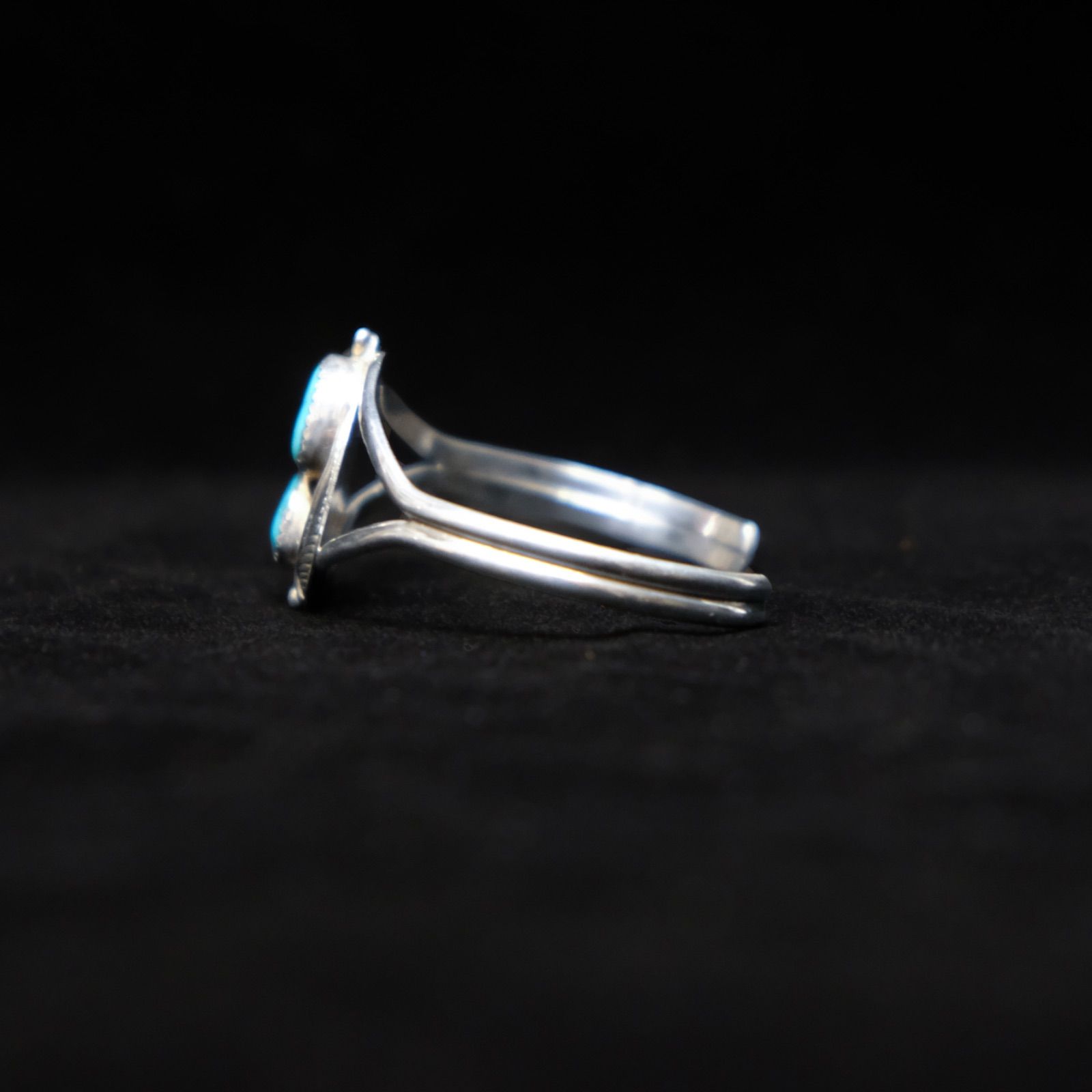 スターリングシルバー ターコイズ付きバングル インディアンジュエリー