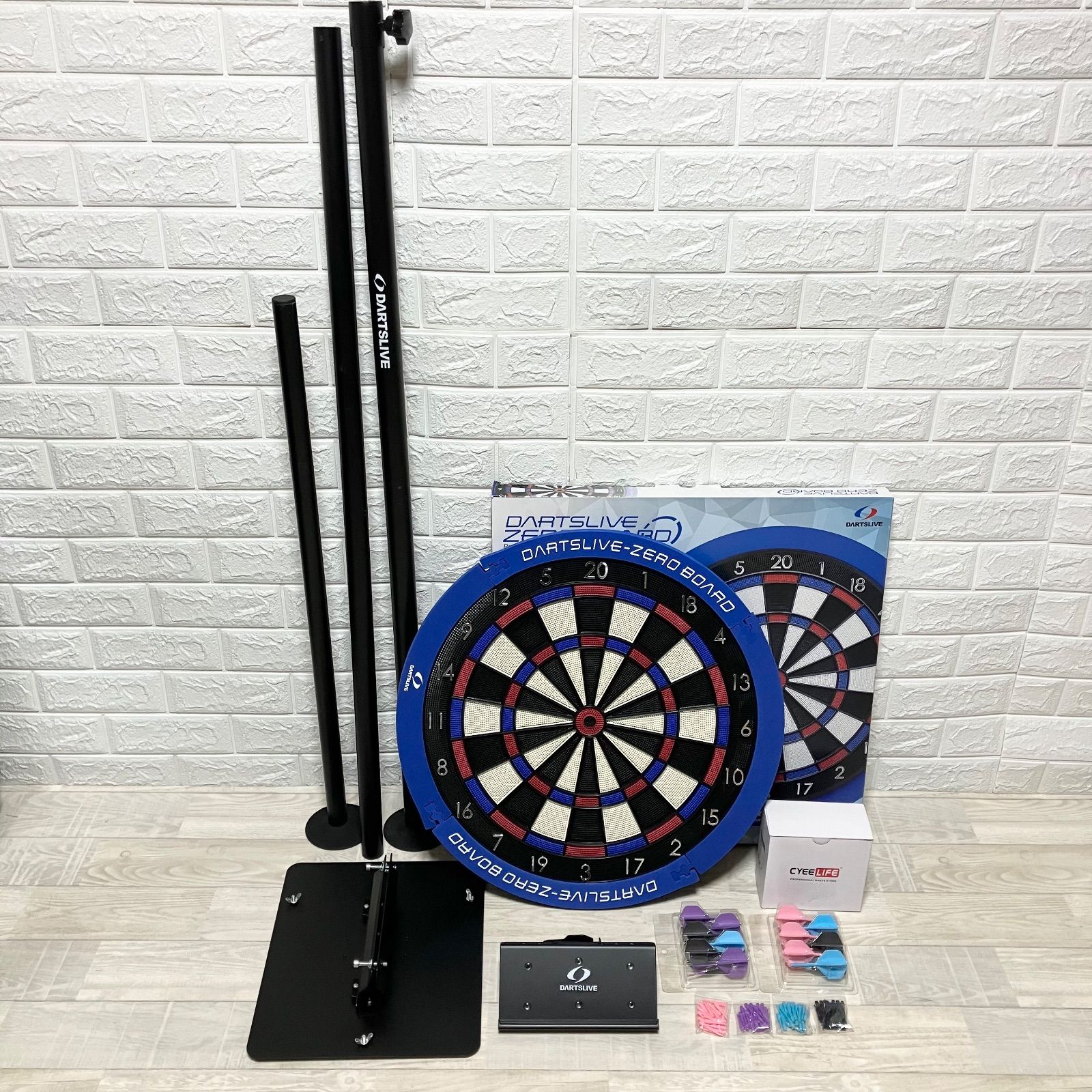 極美品 フルセット ダーツライブ ゼロ ボード&パールスタンド フライト 