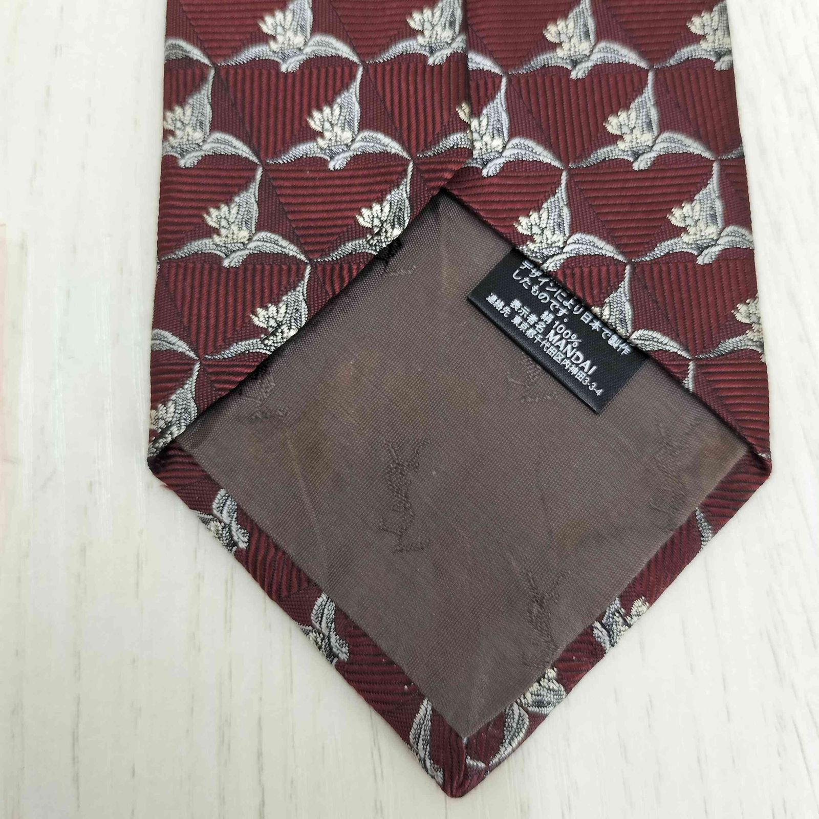 イヴサンローラン Yves Saint Laurent 総柄シルクネクタイ メンズ 表記