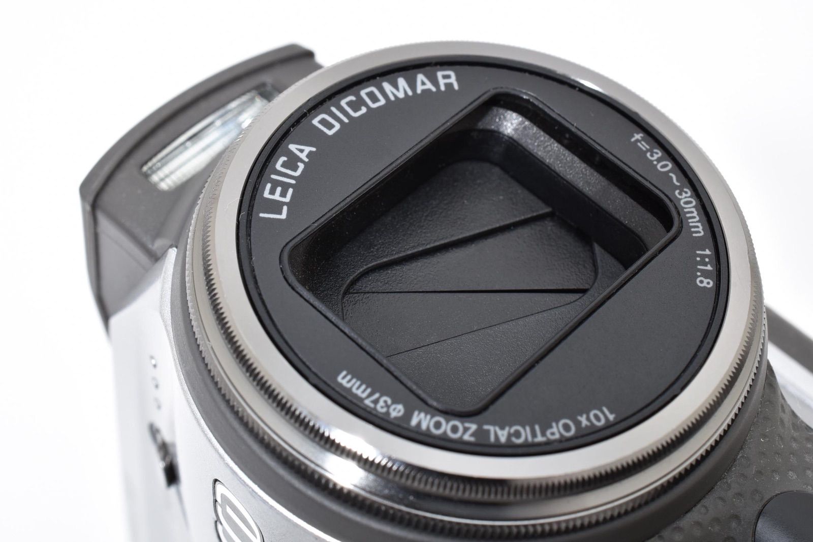 Panasonic　SDR-S200　ビデオカメラ　付属品完備 美品】Panasonic SDR-S200-S ビデオカメラ 本体、付属品一式 小型軽量